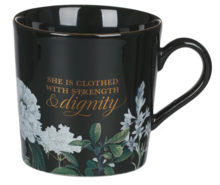 Mok Strength & dignity 470 ml zwart bloemen