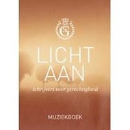 Licht aan muziekboek