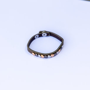 MR Armband studs taupe MR Armband studs taupe