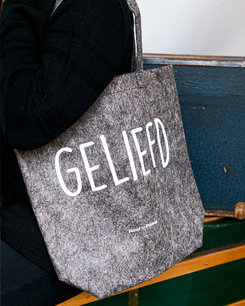 Vilten Tas 'Geliefd' Vilten Tas 'Geliefd'