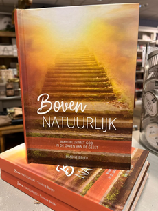 Boven natuurlijk Boven natuurlijk